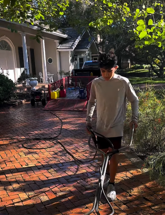 Professional pressure washing service